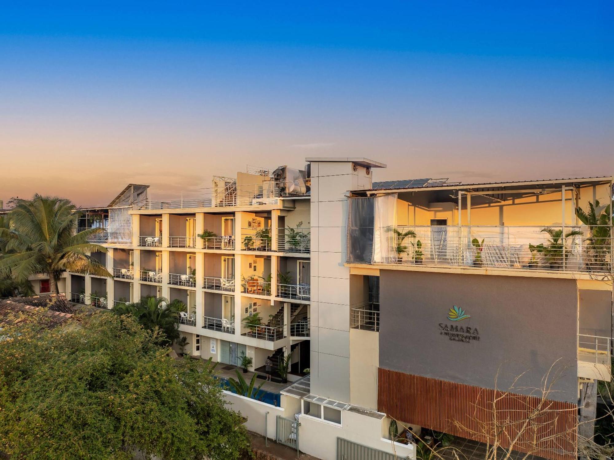 Echor Samara Morjim Goa Sea View Restro Hotel Bagian luar foto
